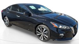 2022 Nissan Altima 2.5 Platinum
