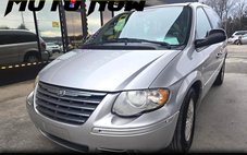 2005 Chrysler Town and Country Touring