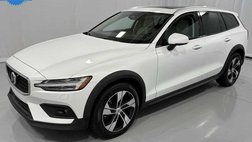 2023 Volvo V60 Cross Country B5 Plus
