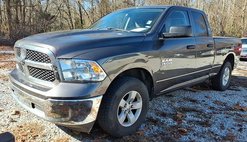 2024 Ram Ram Pickup 1500 Classic SLT