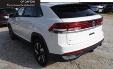 2025 Volkswagen Atlas Cross Sport SE 4Motion