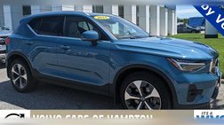 2024 Volvo XC40 B5 Plus Bright Theme