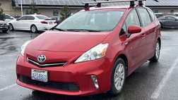 2014 Toyota Prius v Five