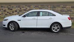 2015 Ford Taurus SE