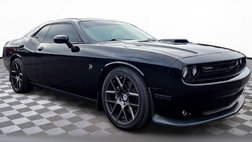 2016 Dodge Challenger 392 HEMI Scat Pack Shaker