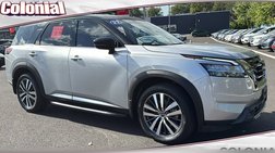 2022 Nissan Pathfinder Platinum