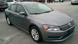 2014 Volkswagen Passat Wolfsburg Edition 1.8