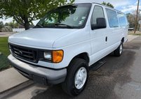 2007 Ford E-Series E-350 Super Duty XLT Extended Passenger Van
