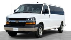 2025 Chevrolet Express LT 3500