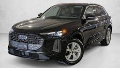 2025 Audi Q5 quattro Premium TFSI