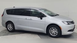 2026 Chrysler Voyager LX