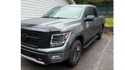 2024 Nissan Titan PRO-4X