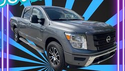 2021 Nissan Titan SV