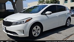 2017 Kia Forte5 LX