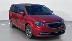 2016 Chrysler Town and Country S