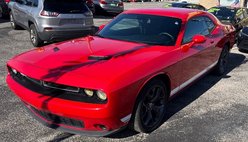 2017 Dodge Challenger SXT