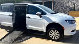 2020 Chrysler Voyager L