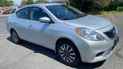 2013 Nissan Versa 1.6 SV