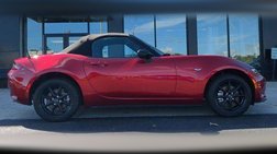 2025 Mazda MX-5 Miata Sport