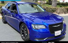 2019 Chrysler 300 Touring
