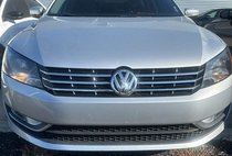 2014 Volkswagen Passat 2.0L TDI SEL Premium
