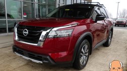 2023 Nissan Pathfinder SL