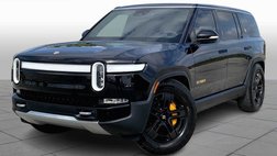 2023 Rivian R1S Adventure