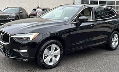 2022 Volvo XC60 B5 Momentum