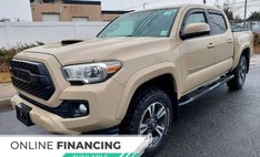 2017 Toyota Tacoma TRD Sport