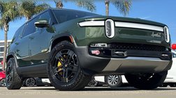 2023 Rivian R1S Adventure