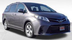 2018 Toyota Sienna LE