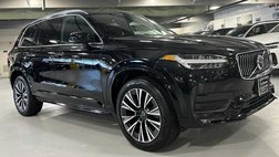 2022 Volvo XC90 T6 Momentum 6-Passenger