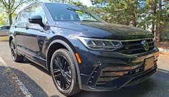2022 Volkswagen Tiguan SE R-Line Black 4Motion