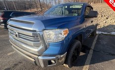 2017 Toyota Tundra SR5