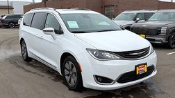 2018 Chrysler Pacifica Hybrid Limited