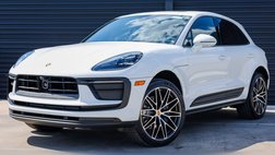 2026 Porsche Macan Base