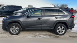 2022 Toyota RAV4 Hybrid LE