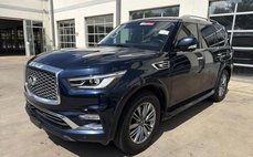 2022 Infiniti QX80 Luxe