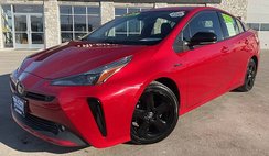 2021 Toyota Prius LE
