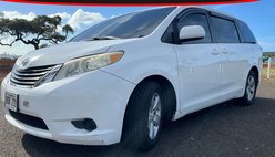 2013 Toyota Sienna LE 7-Passenger