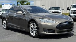 2015 Tesla Model S 70D