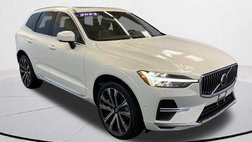 2023 Volvo XC60 Recharge T8 Ultimate Bright Theme