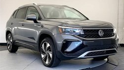 2024 Volkswagen Taos SE 4Motion