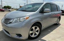 2017 Toyota Sienna LE