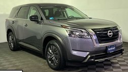 2023 Nissan Pathfinder S