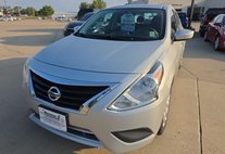2016 Nissan Versa 1.6 S