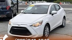 2017 Toyota Yaris iA Base