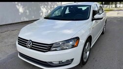 2015 Volkswagen Passat 1.8T Limited Edition