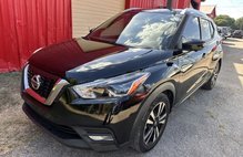 2019 Nissan Kicks SR
