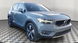 2021 Volvo XC40 T5 Momentum